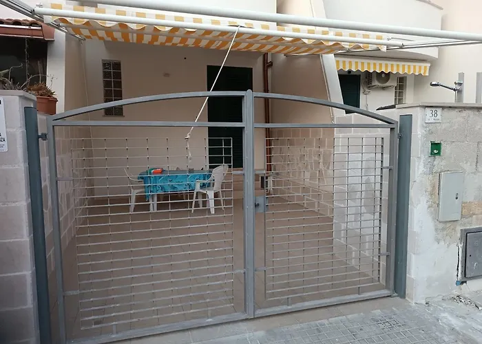 Stanze Villa Morosini Torre San Giovanni Percorso Cammino Salento